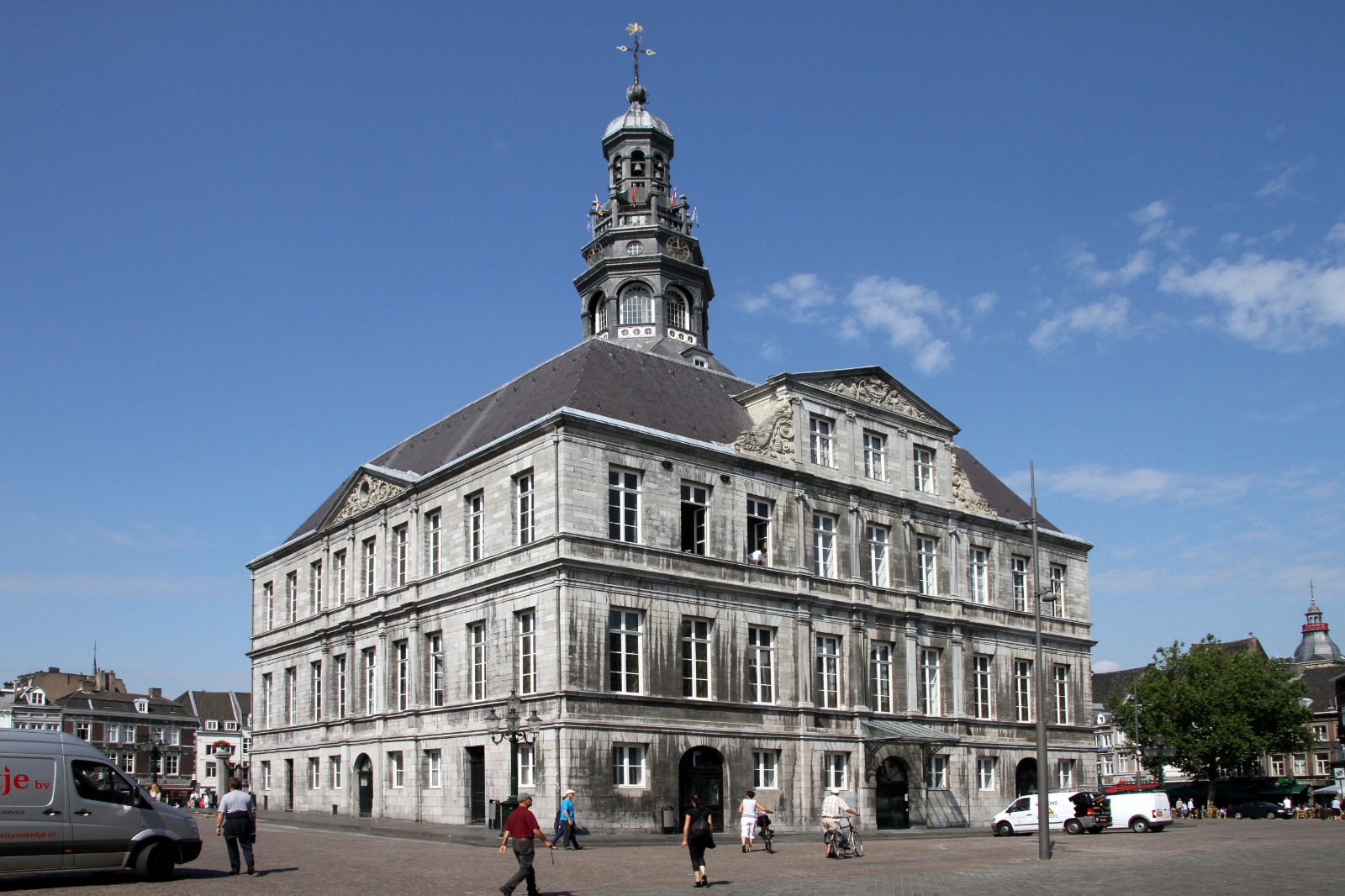 WhatsApp Image 2025-12-30 at 3.33.02 PM